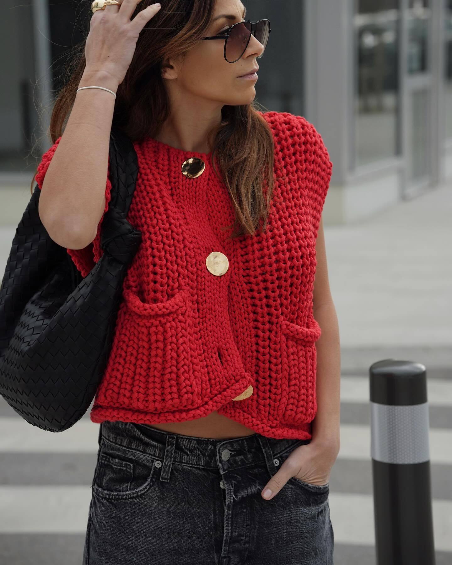 Gebreid Gilet met Knopen I Mathilde - Vanista