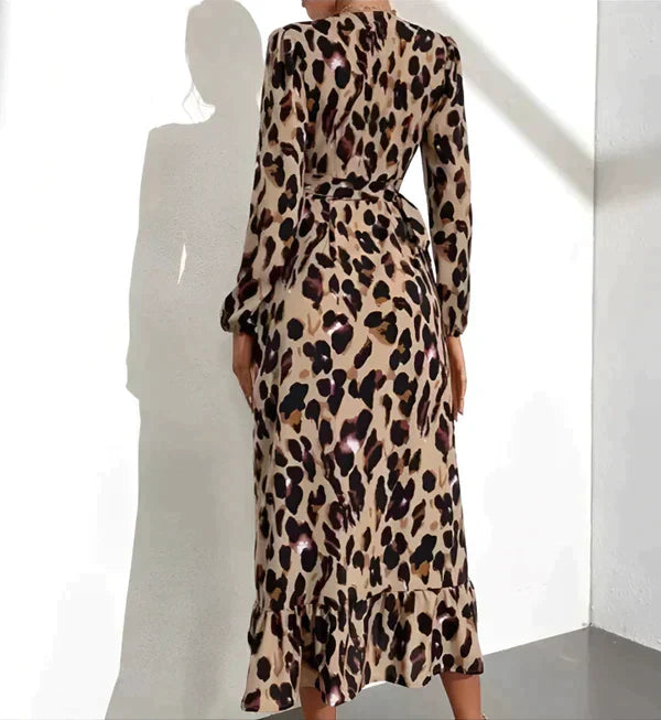 Nela | Jurk met V hals en Luipaard print