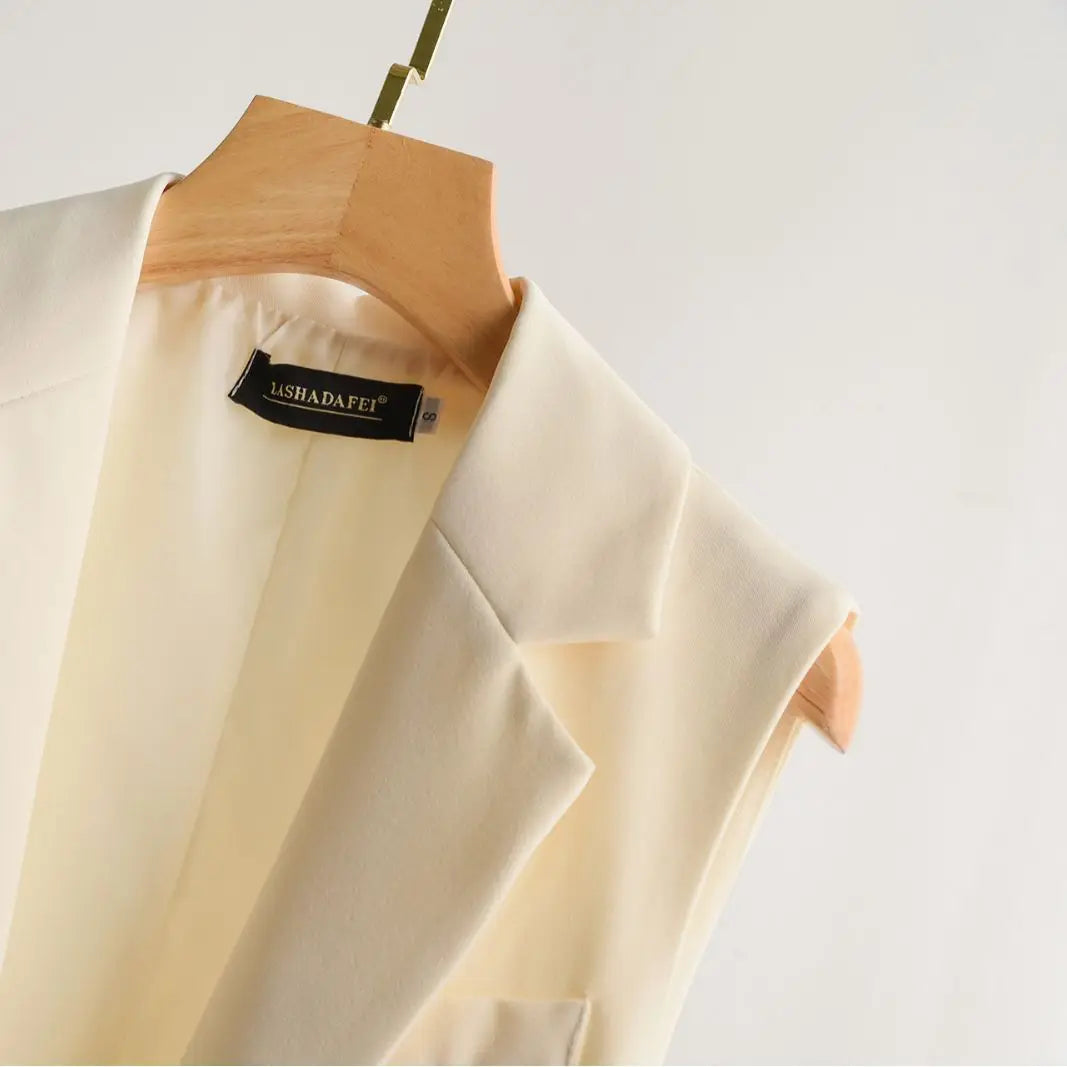 Mana - Mouwloze Blazer met Reverskraag