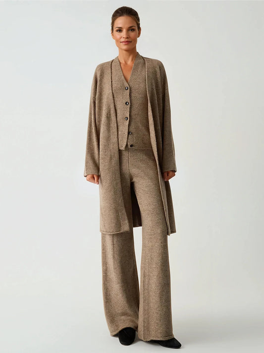 Driedelige dames set — vest, top & rechte broek | Vanista - Vanista