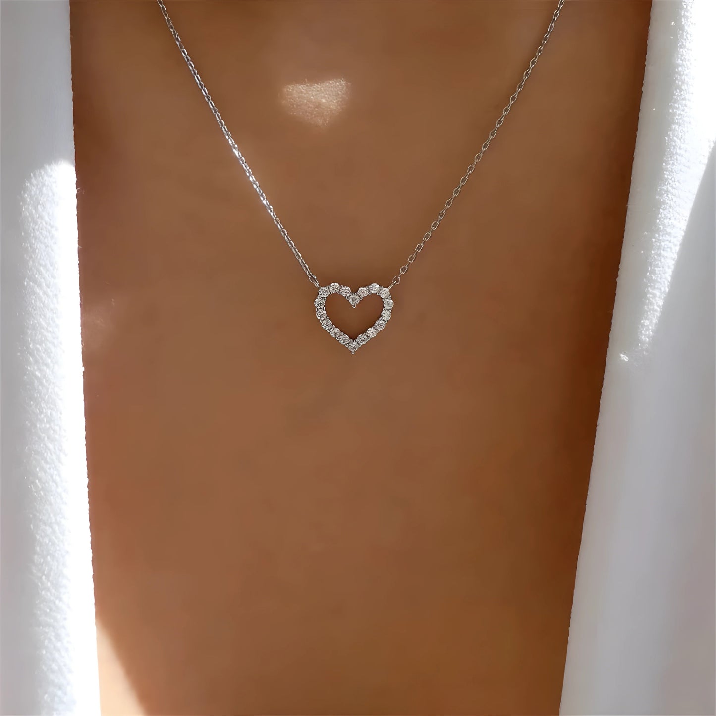 Elegante Hartvormige ketting I Valentina - Vanista