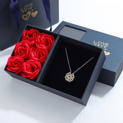 Hart en Klavertje Ketting - Boost je liefde en geluk