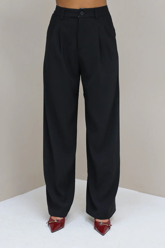 Zwarte pantalon met wijde pijpen en plooien-Vanista